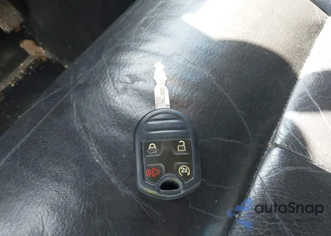 2011 Ford F-150 Lariat from USA, damaged, VIN 1FTFW1CF4BFB42155